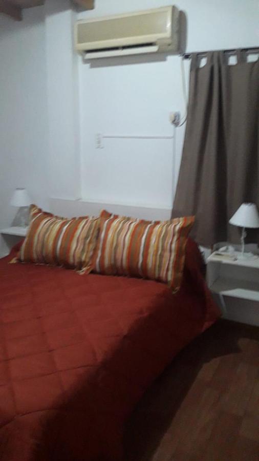 Apart Hotel Aph Reconquista Luaran gambar